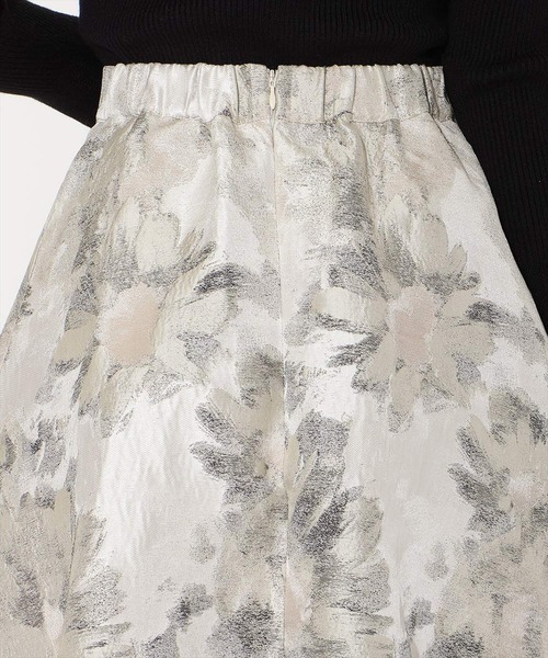 ［23SS］コムデギャルソン　花柄ジャガードフレアスカート コムコム コムデギャルソンCOMME des GARCONS ポリフラワープリント