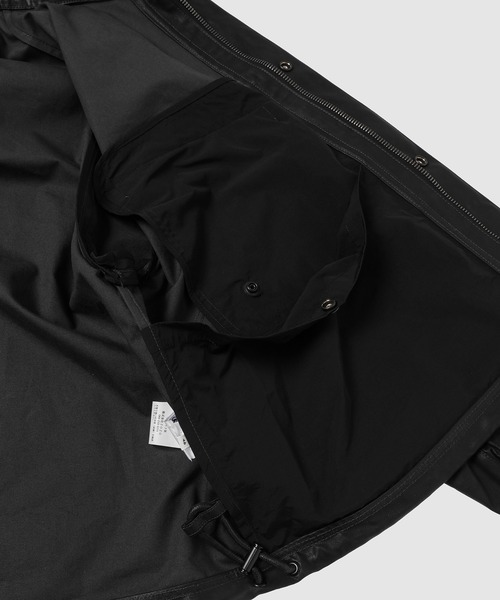 LEMAIRE（ルメール）の「SHORT RAIN JACKET（その他アウター・メンズ・ブラック系その他・46/44）」の5枚目の写真