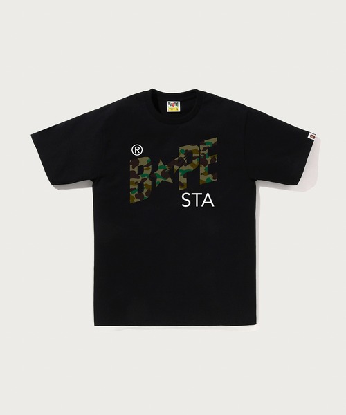 A BATHING APE(アベイシングエイプ)の「1ST CAMO BAPE STA TEE(Tシャツ/カットソー・メンズ・ブラック/ホワイト・XXX-LARGE/LARGE/XX-LARGE/SMALL/MEDIUM/X-LARGE)」の1枚目の写真