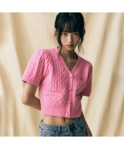 Vivacious(ビバシャス)の「Soft Cable Knit Cardigan - 7COL(カーディガン/ボレロ・レディース・アイボリー/スカイブルー/グリーン/ピンク/パープル/グレー/ブラック・FREE)」の7枚目の写真
