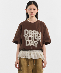 ディープユアデイグラフィックTシャツ [ダークブラウン]