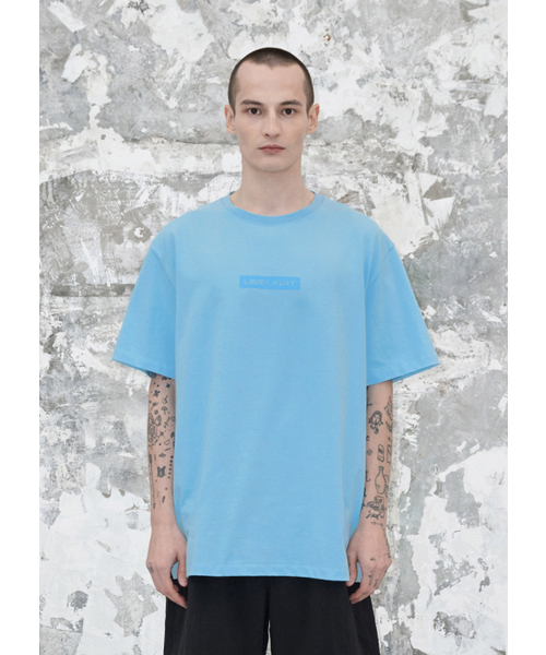 LIMELIGHT APPAREL(ライムライトアパレル)の「アパレルボックスロゴTシャツ(スカイブルー/ブルー)(Tシャツ/カットソー・メンズ・その他・SMALL/MEDIUM/LARGE/X-LARGE)」の1枚目の写真