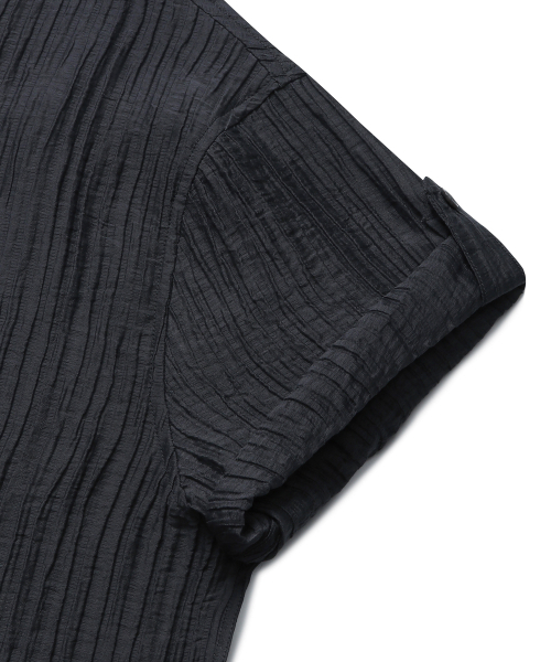 CONNECT KINLOCH(コネクトキンロック)の「プリーツ半袖シャツ(チャコール)(シャツ/ブラウス・メンズ・その他・MEDIUM/LARGE/X-LARGE)」の5枚目の写真