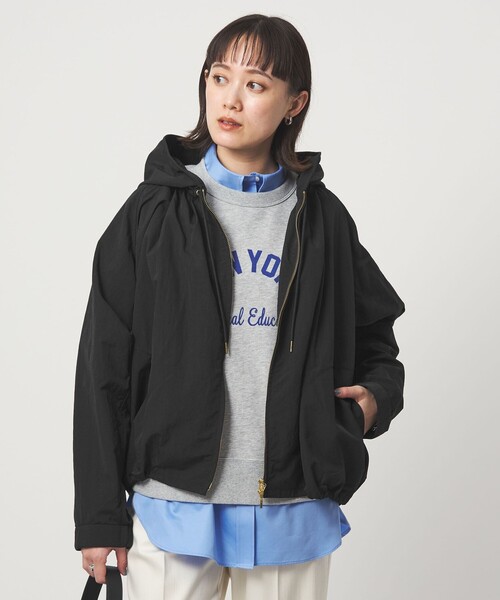 green label relaxing（グリーンレーベルリラクシング）の「［size SHORTあり］フーディー ブルゾン 撥水（マウンテンパーカー・レディース・ベージュ/ブラック/ナチュラル・SHORT/36/38）」の2枚目の写真