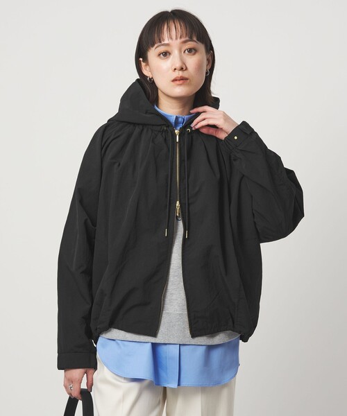 green label relaxing（グリーンレーベルリラクシング）の「［size SHORTあり］フーディー ブルゾン 撥水（マウンテンパーカー・レディース・ベージュ/ブラック/ナチュラル・SHORT/36/38）」の14枚目の写真