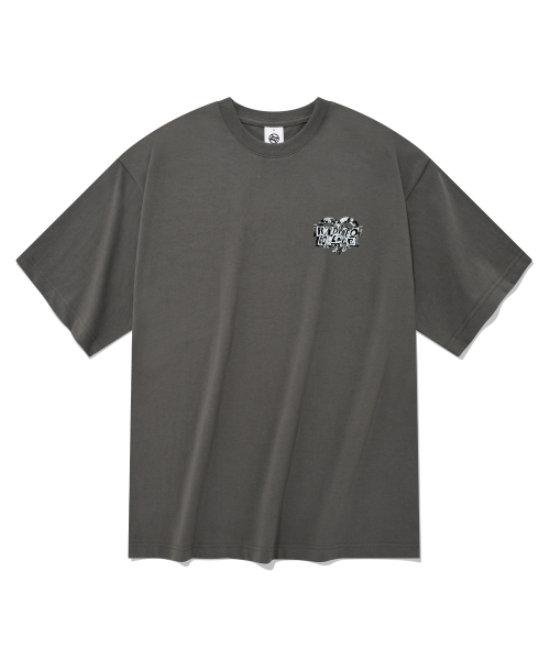 RADINEO(ラディネオ)の「コラージュ半袖Tシャツグレー(Tシャツ/カットソー・メンズ・その他・SMALL/MEDIUM/LARGE/X-LARGE)」の2枚目の写真