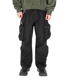 OURPOCKETS（アワーポケッツ）の「Grid Chino Pockets Balloon Fit Pants (Black)（その他パンツ）」