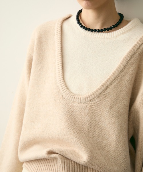 Trish（トリッシュ）の「フェイクレイヤードニットプルオーバー（ニット/セーター・レディース・アイボリー/チャコールグレー・MEDIUM）」の5枚目の写真