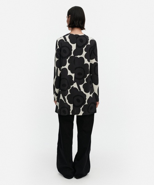 marimekko(マリメッコ)の「Kevat Unikko / Tunic(チュニック・レディース・ネイビー・MEDIUM/X-SMALL/SMALL/LARGE/X-LARGE)」の3枚目の写真