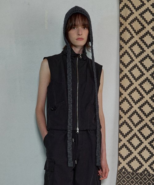 AOPT(アオプト)の「TWO WAY COTTON VEST - BLACK(ベスト・レディース・その他・SMALL/MEDIUM)」の1枚目の写真