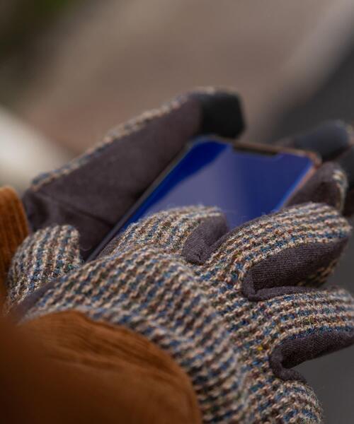 HARRIS TWEED(ハリスツイード)の「HARRIS TWEEDグローブ(手袋・メンズ・ネイビー/チャコールグレー/ブラウン・ONE)」の11枚目の写真