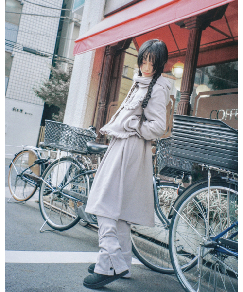 LO AXUAL(ロ・アクシュアル)の「FLEECE MIDI WARMER SKIRT_MELANGE GREY(スカート・レディース・その他・FREE)」の8枚目の写真