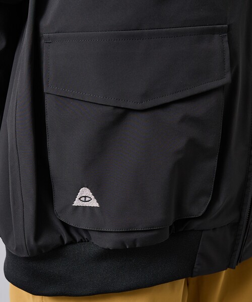 POLeR（ポーラー）の「【POLER/ポーラー】POLER×AFD 3.0L SHELL BOMBER/コラボ/ユニセックス（ブルゾン・メンズ・ブラック・M/XL）」の11枚目の写真