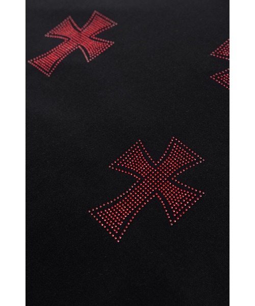 UNKNOWN LONDON(アンノウン・ロンドン)の「ジップフーディ|Black x Red Cross Rhinestone Zip Hoodie|Unknown London(パーカー・メンズ・ブラック・LARGE/X-LARGE/SMALL/MEDIUM)」の12枚目の写真