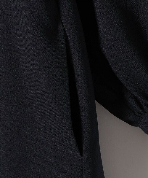 SHIPS any（シップス エニィ）の「〈洗濯機可能〉ダブルクロス フリル パフ スリーブ ワンピース［NAVY BLUE］（ワンピース・レディース・ネイビー/オフホワイト・ONE SIZE）」の20枚目の写真
