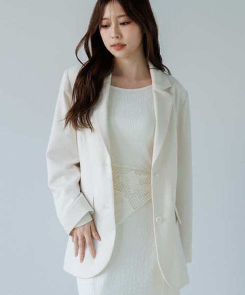 SENEE（セニー）の「waist belt tailored jacket（ウエストベルトテーラードジャケット）（テーラードジャケット・レディース・ブラック/アイボリー・MEDIUM/SMALL）」の2枚目の写真