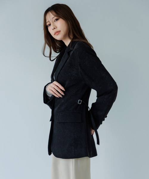 SENEE（セニー）の「waist belt tailored jacket（ウエストベルトテーラードジャケット）（テーラードジャケット・レディース・ブラック/アイボリー・MEDIUM/SMALL）」の5枚目の写真
