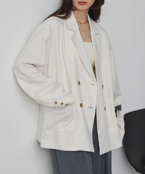 MONO-MART（モノマート）の「【anyway.シリーズ】とろみダブルテーラード（洗える・速乾）ジャケット〈セットアップ対応〉（テーラードジャケット・レディース・アイボリー/グレイッシュベージュ/ダークブラウン/ダークグレー/ブラック・FREE）」の15枚目の写真