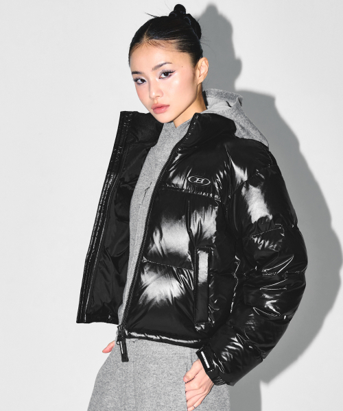 BORN TO WIN（ボーントゥウィン）の「W SILVER B GLOSSY CROP PUFFER DOWN [BLACK]（ダウンジャケット/コート・レディース・その他・1/2）」の10枚目の写真