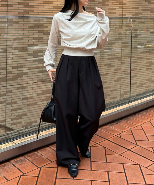 CAPRICIEUX LE'MAGE（カプリシューレマージュ）の「ドレープスウェット（Tシャツ/カットソー・レディース・ブラック/ベージュ/グレイッシュベージュ・FREE）」の15枚目の写真