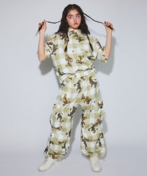 Candy Stripper（キャンディストリッパー）の「BROKEN BEAR CHECK PARACHUTE パンツ（カーゴパンツ・レディース・ベージュ/ブラック系その他/ブラック・FREE）」の5枚目の写真