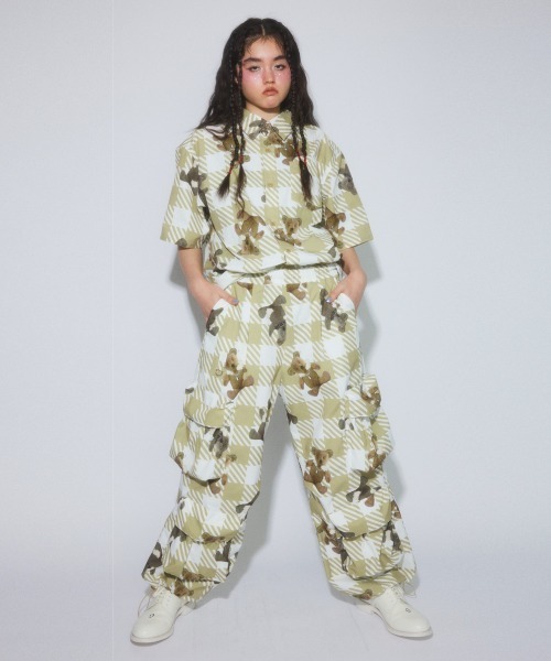 Candy Stripper（キャンディストリッパー）の「BROKEN BEAR CHECK PARACHUTE パンツ（カーゴパンツ・レディース・ベージュ/ブラック系その他/ブラック・FREE）」の7枚目の写真