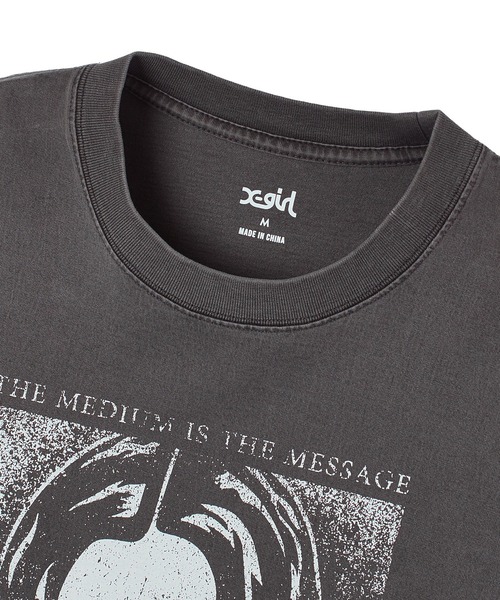 X-girl(エックスガール)の「FADED FACE S/S TEE(Tシャツ/カットソー・レディース・ブラック/オリーブ/パープル・S/M/L)」の7枚目の写真