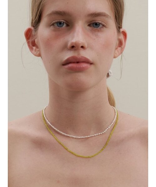 Petit Rice Pearl Choker