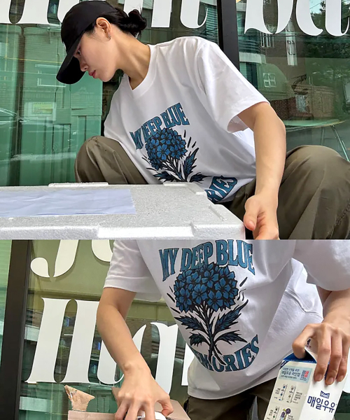 mydeepbluememories(マイディープブルーメモリーズ)の「Bouquet OVER T-SHIRTS (WHITE)(Tシャツ/カットソー・レディース・ホワイト・FREE/2)」の2枚目の写真