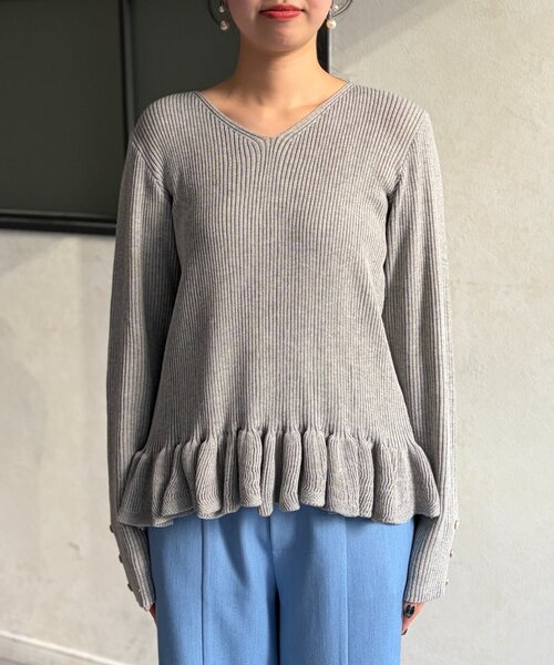 Chez toi(シェトワ)の「裾フリルニットプルオーバー(ニット/セーター・レディース・グレー/ブラック/ブルー系その他・FREE)」の21枚目の写真