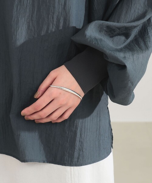 Demi-Luxe BEAMS(デミルクス ビームス)の「【8/6値下げ】AK+1 / クルーネック リブ ブラウス(シャツ/ブラウス・レディース・チャコールグレー/オフホワイト・36/38)」の20枚目の写真