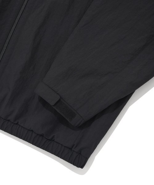 COVERNAT(カバーナット)の「ビッグロゴトラックジャケットブラック(ナイロンジャケット・レディース・その他・X-LARGE/X-SMALL/XX-LARGE/SMALL)」の9枚目の写真