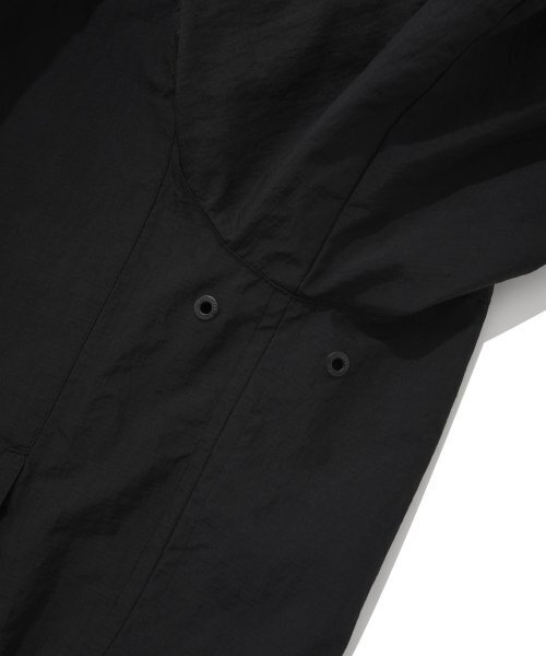 COVERNAT(カバーナット)の「ビッグロゴトラックジャケットブラック(ナイロンジャケット・レディース・その他・X-LARGE/X-SMALL/XX-LARGE/SMALL)」の12枚目の写真