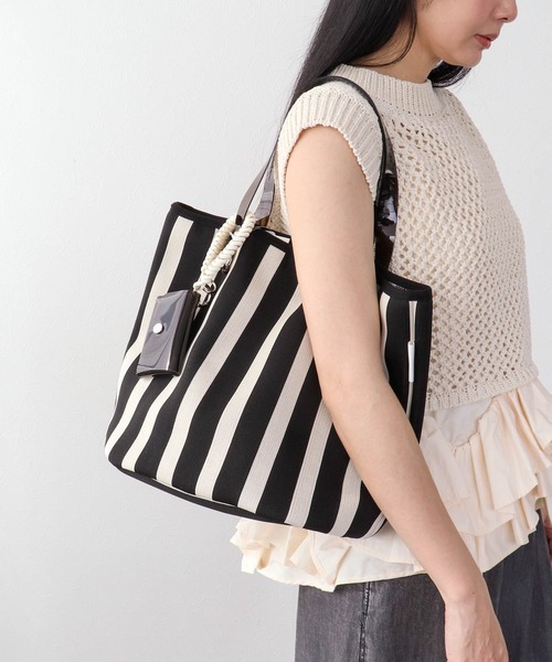 Three Four Time（ｽﾘｰﾌｫｰﾀｲﾑ）の「【Casselini】ストライプトート（トートバッグ・レディース・イエロー系その他/ブルー系その他/ブラック系その他・FREE）」の7枚目の写真