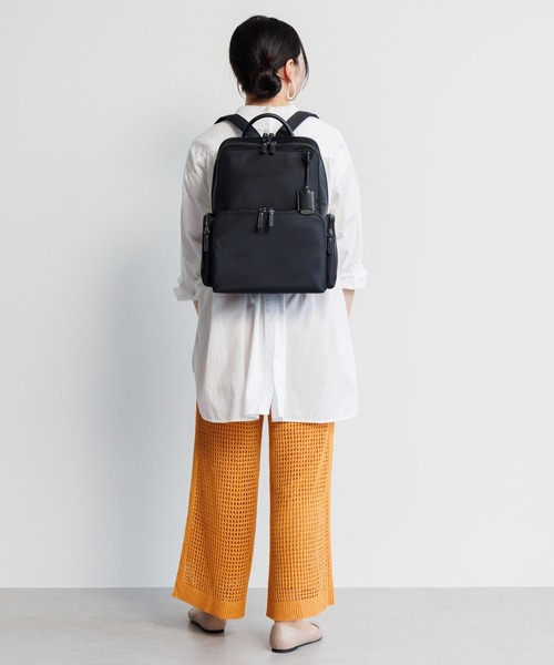 Jewelna Rose(ジュエルナローズ)の「フレイヤ・リュック エアリィ ワイド A4/13.3インチPC収納 16264(バックパック/リュック・レディース・ブラック/グレイッシュベージュ/ライトピンク/ブラック×ブラック・FREE)」の7枚目の写真