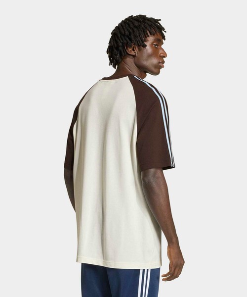 adidas（アディダス）の「ブリットコア リンガー 半袖Tシャツ / アディダスオリジナルス adidas Originals（Tシャツ/カットソー・メンズ・ブルー/ホワイト・MEDIUM/SMALL/X-SMALL/XX-LARGE/3XL/LARGE/X-LARGE）」の3枚目の写真