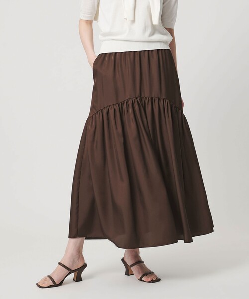 UNITED ARROWS(ユナイテッドアローズ)の「シルクライク ティアード スカート(スカート・レディース・オフホワイト/ブラック/ダークブラウン・38/36)」の11枚目の写真