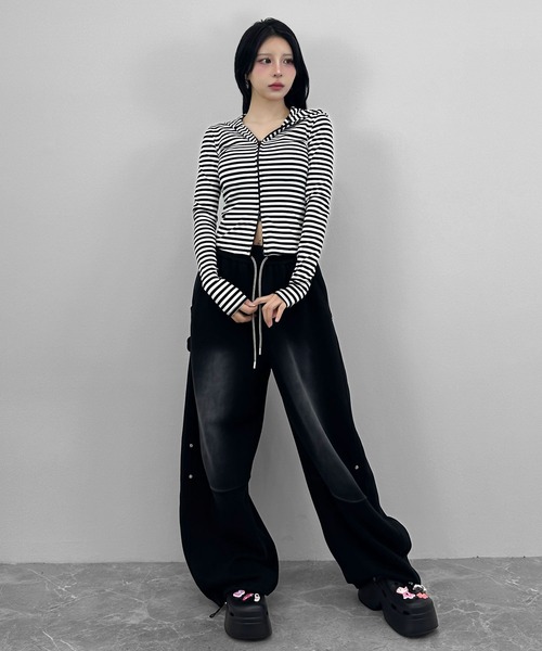 FOLLOWIN（フォロウィン）の「ボーダーフィットジップフーディーパーカー（パーカー・レディース・ホワイト・FREE）」の7枚目の写真