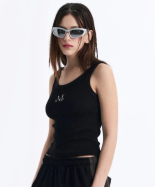 MUCENT（ムセント）の「◇MUCENT◇ブランド直輸入正規品/BACK DETAIL SIGNATURE SLEEVELESS バックディテールシグネチャースリーブレスゴルジタンクトップ（タンクトップ・レディース・ブラック/ホワイト・FREE）」の20枚目の写真