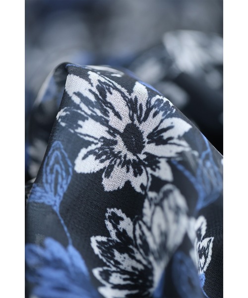 cawaii(カワイイ)の「揺らめく花のシフォンワンピース(ワンピース・レディース・ネイビー・M~L/LL~3L)」の18枚目の写真