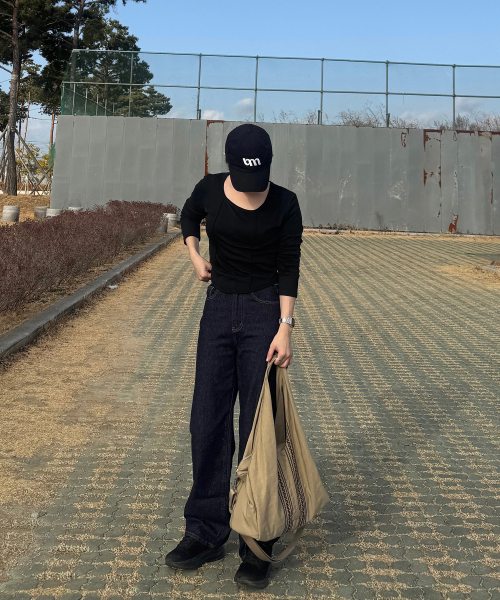BBYB(ビービーワイビー)の「メディアン ナイロンショルダーバッグ (ブラック)(ショルダーバッグ・レディース・ブラック・FREE)」の5枚目の写真