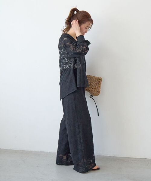 le.coeur blanc（ルクールブラン）の「フラワーメッシュレースワイドパンツ（その他パンツ・レディース・オフホワイト/ブラック・38）」の14枚目の写真