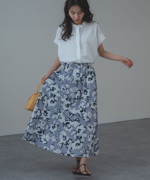 ANNA LUNA(アンナルナ)の「【ANNA LUNA】 ゆったりシルエット の フレンチスリーブ バンドカラー ブラウス(シャツ/ブラウス・レディース・オフホワイト/ブルー/ベージュ/ネイビー・MEDIUM)」の13枚目の写真