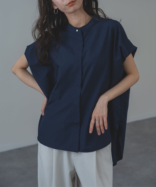 ANNA LUNA(アンナルナ)の「【ANNA LUNA】 ゆったりシルエット の フレンチスリーブ バンドカラー ブラウス(シャツ/ブラウス・レディース・オフホワイト/ブルー/ベージュ/ネイビー・MEDIUM)」の15枚目の写真