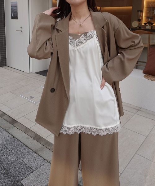 CORNERS(コーナーズ)の「マットサテンレースキャミソール(キャミソール・レディース・ブラック/アイボリー・M)」の14枚目の写真