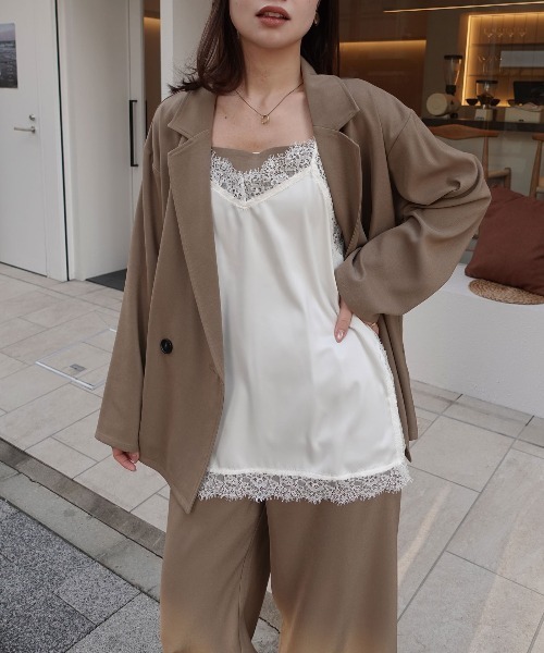 CORNERS(コーナーズ)の「マットサテンレースキャミソール(キャミソール・レディース・ブラック/アイボリー・M)」の15枚目の写真