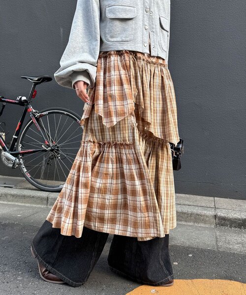 CIAOPANIC（チャオパニック）の「2WAYアソートチェックティアードキャミワンピース／スカート（ワンピース・レディース・サックスブルー/ブラック/ベージュ・ONE SIZE）」の17枚目の写真