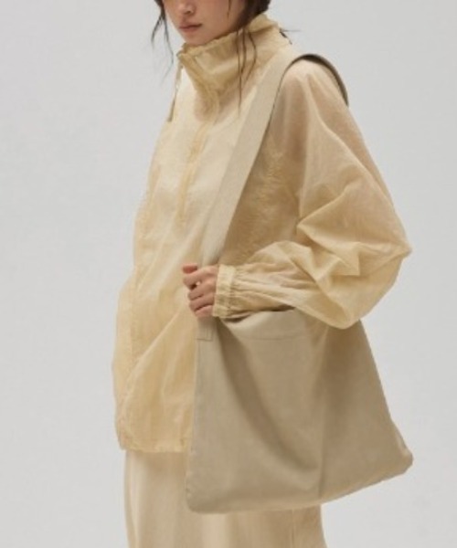 TODAYFUL（トゥデイフル）の「[TODAYFUL/トゥデイフル] USEFUL ショルダーバッグ（ショルダーバッグ・レディース・アイボリー/ブラック・F）」の22枚目の写真