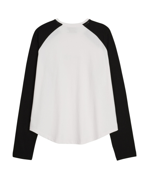 ERER(エルエル)の「Logo Raglan long-sleeved T-shirt Black(Tシャツ/カットソー・レディース・ブラック・F)」の6枚目の写真
