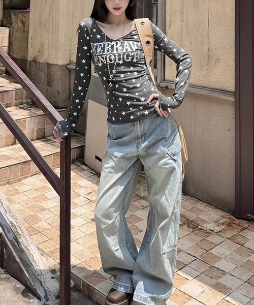 WEGO(ウィゴー)の「星柄ロゴプリントタイトロンT(Tシャツ/カットソー・レディース・グレー/ホワイト・MEDIUM/LARGE)」の11枚目の写真